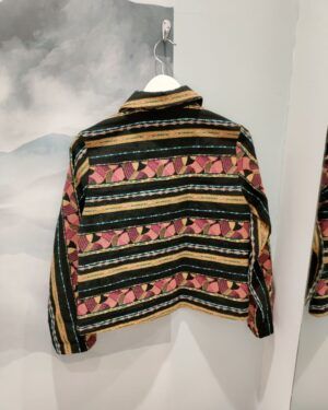 Cazadora de rayas horizontales