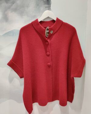 Capa granate de punto