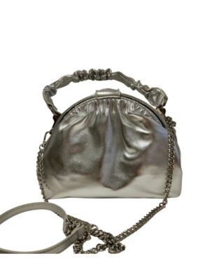 Bolso plateado coqueto