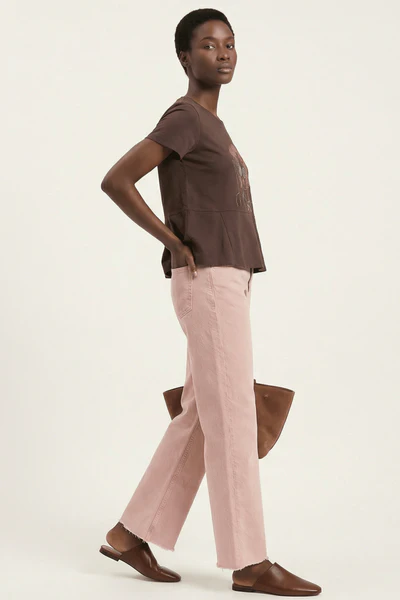 Camiseta marrón con mujer de brillos Lolitas - Imagen 2