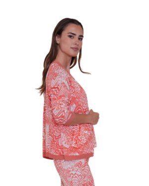 Chaqueta de punto naranja y blanca